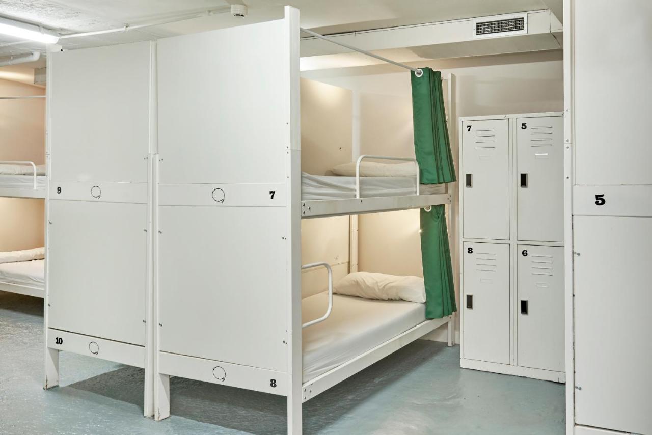 Hola Hostal Eixample Барселона Екстериор снимка
