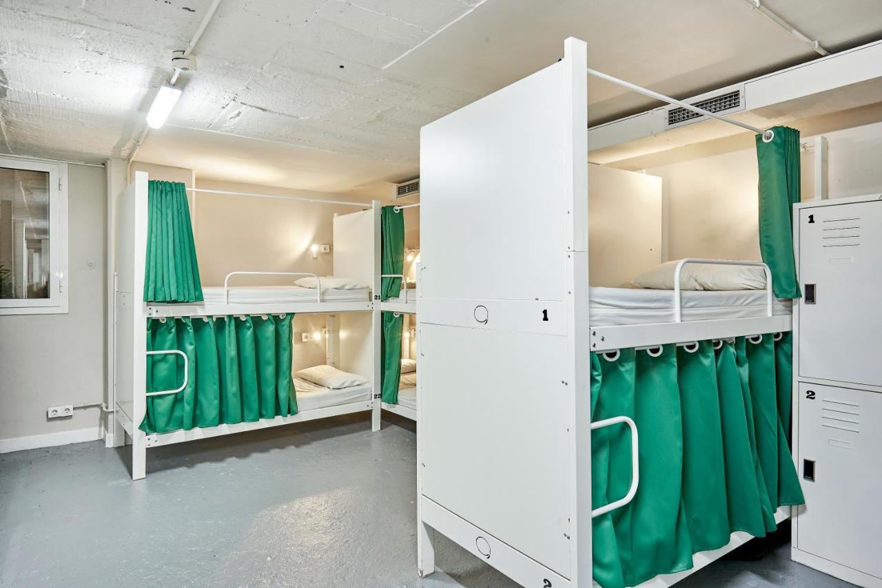 Hola Hostal Eixample Барселона Екстериор снимка